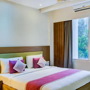 4* Hotel Jk Residency